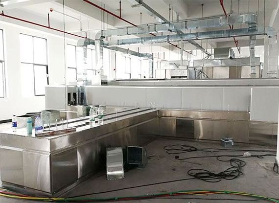 公司立足于市場，服務于客戶，以全面服務食品企業(yè)為戰(zhàn)略指引